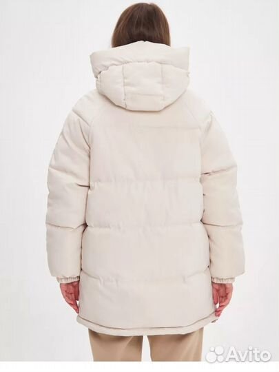 Пуховик женский 42 44