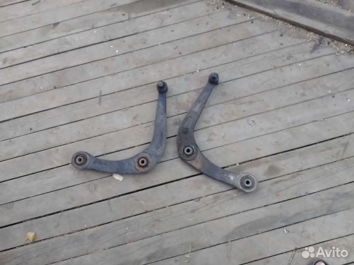 Ремонтные рычаги подвески