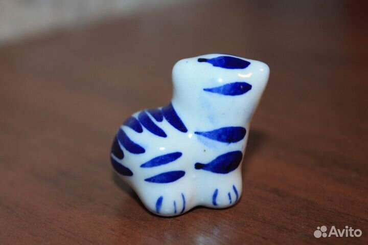 Статуэтка Тигренок гжель