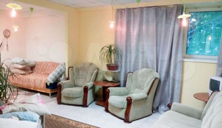 Дом 290 м² на участке 1 сот.