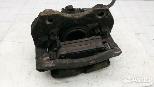 Суппорт тормозной передний правый nissan primera P