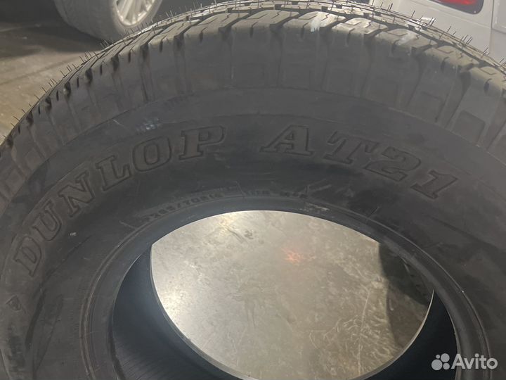 Dunlop Grandtrek AT21 265/70 R16