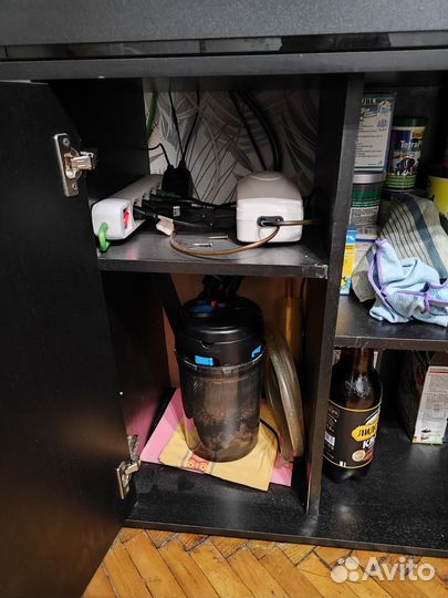 Аквариум с рыбками