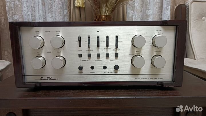 Усилитель Marantz sh-a20