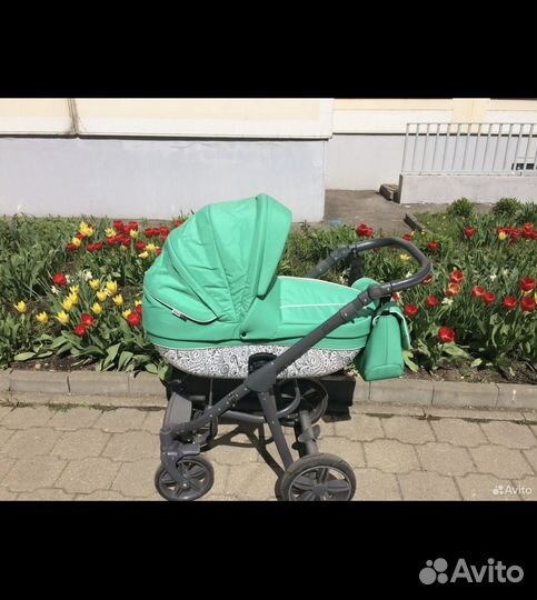 Коляска 2 в 1 Roan Bass