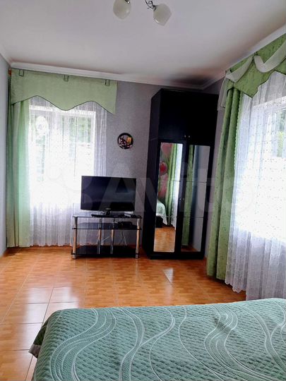 Дом 40 м² на участке 1 сот.