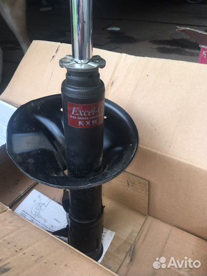 Амортизатор кyb 333247 (стойка)