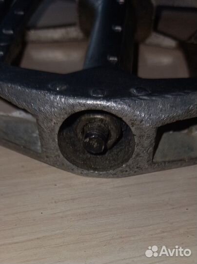 Педали для велосипеда