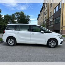 Citroen Grand C4 Picasso 1.6 MT, 2017, 87 000 км, с пробегом, цена 1 330 000 руб.