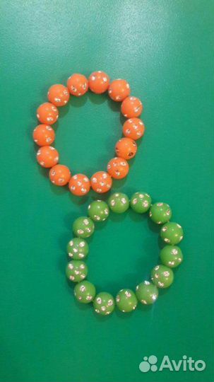 Комплект браслетов на резинке новый