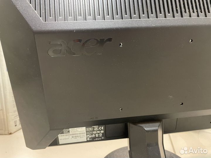 Мониторы и клавиатуры