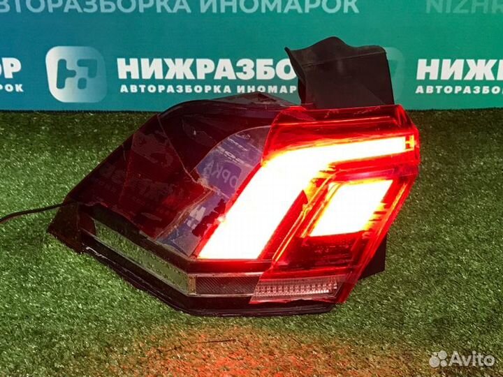 Фонарь наружный задний левый Volkswagen Tiguan 2