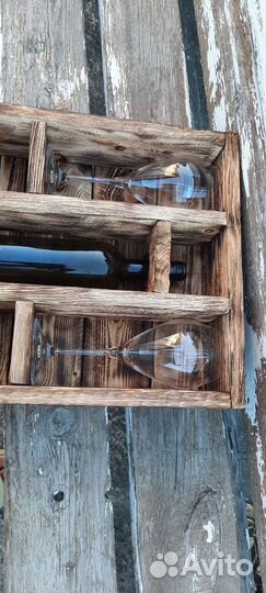 Подарочный ящик для вина и бокалов