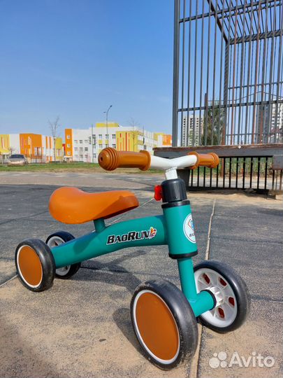 Беговел для малышей