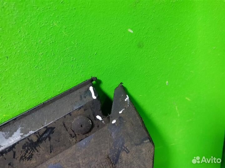 Защита двигателя пластик Mazda 3 (BK) 2008