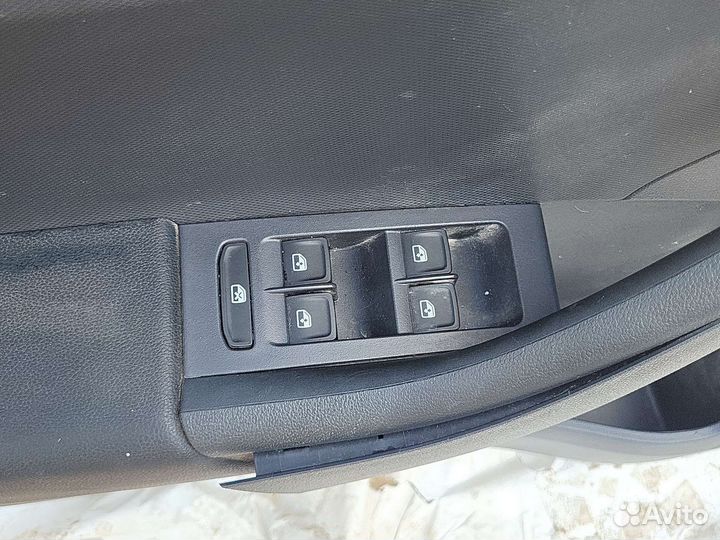 Разбор volkswagen polo 6- блок стеклоподъемников