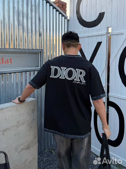 Футболка christian Dior