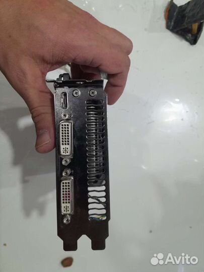 Видеокарта Nvidia geforce gtx560 1gb ddr5 256bit