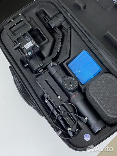 Zhiyun crane 2 + follow focus