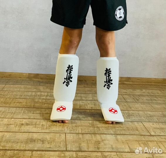 Защита голени Киокушинкай каратэ