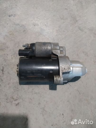 Стартер Audi A4 A6 A8 V6 2,4 2,8 3,2 06E911023C
