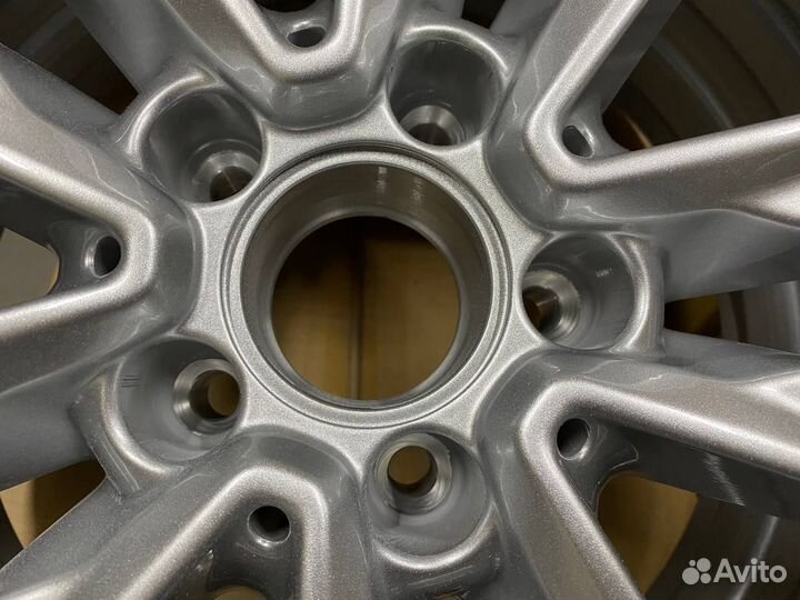 Диски литые 10 лучей