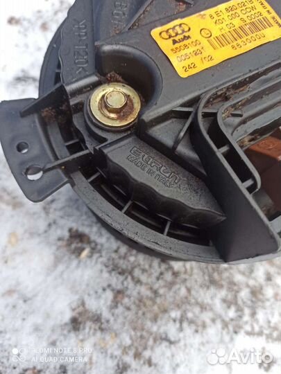 Ауди А4 (В6) Моторчик печки Valeo 8E1 820 021B