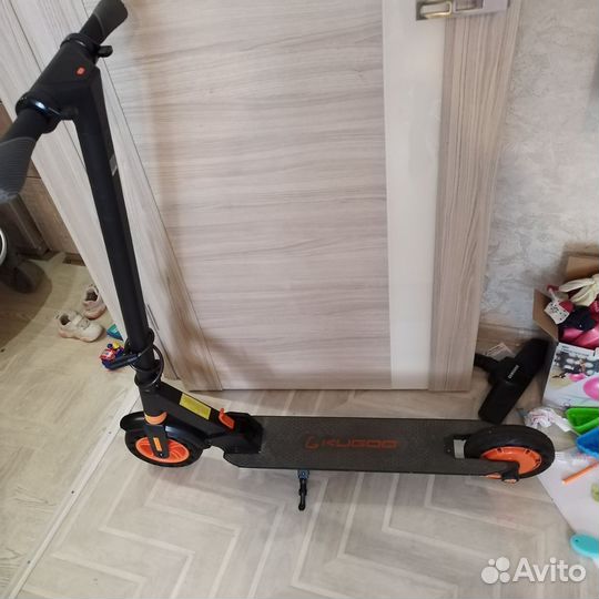 Электросамокат kugoo