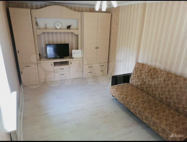 2-к. квартира, 55 м², 1/1 эт.