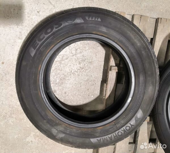 Yokohama BluEarth Ecos ES31 175/70 R14