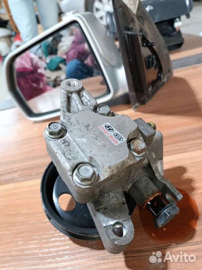 Насос гидроусилителя Kia Sportage 2 G4GC