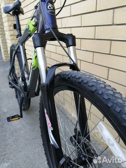 Велосипед Merida, 27-скоростей. Shimano Deore