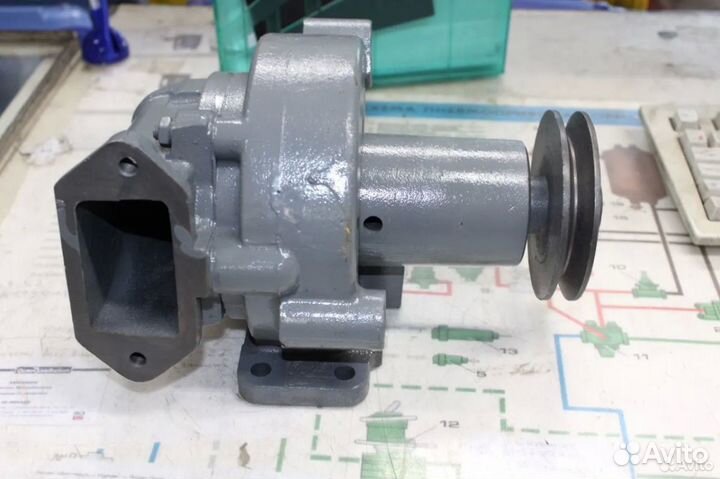 Насос водяной маз