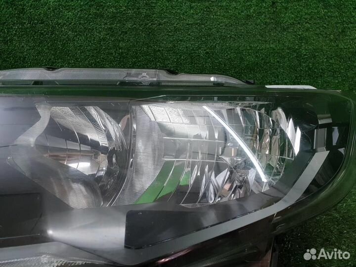 Фара левая Nissan X-Trail