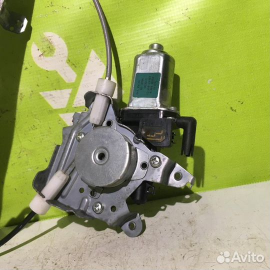 Стеклоподъемник электр. задний правый Ниссан Теа