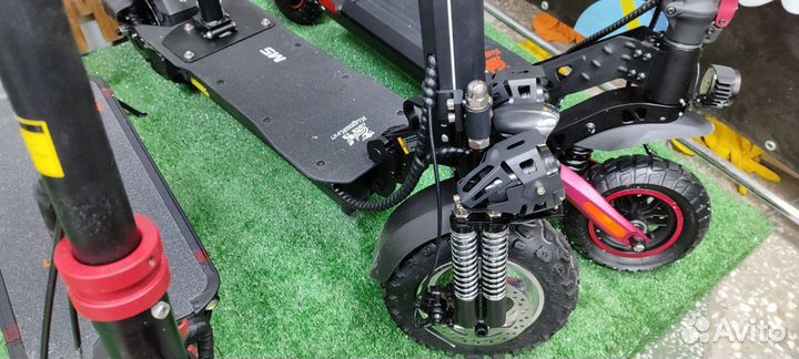 Наличие Томск Kugoo Kirin M5+ Электросамокат звер'