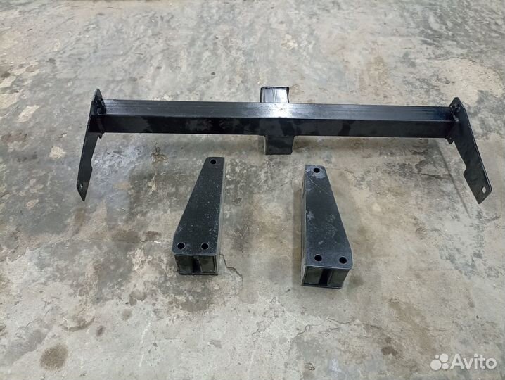Кронштейн передней лебёдки Нива шероле