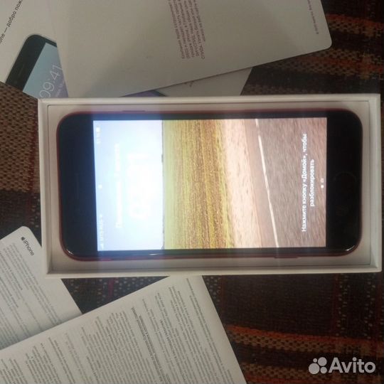 Телефон iPhone se 2020