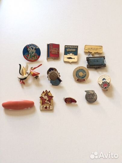 Значки и броши СССР