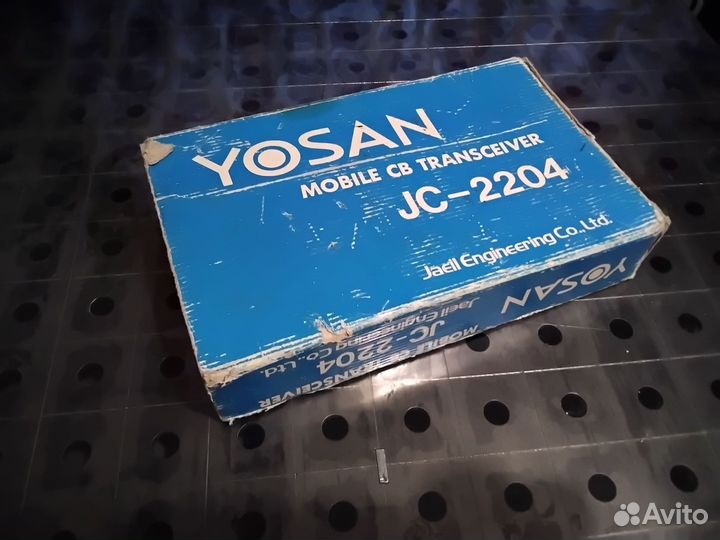 Автомобильная рация Yosan 2204