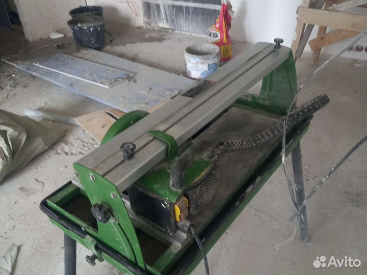 Плиткорез электрический водяной аренда