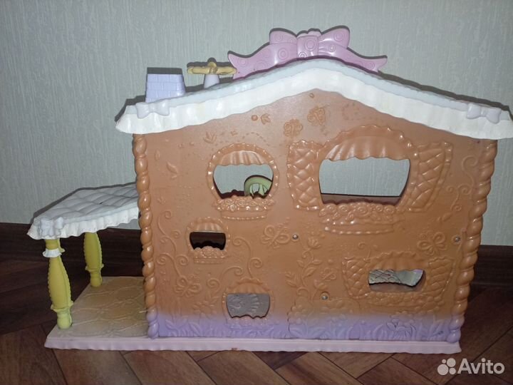 Маленький домик