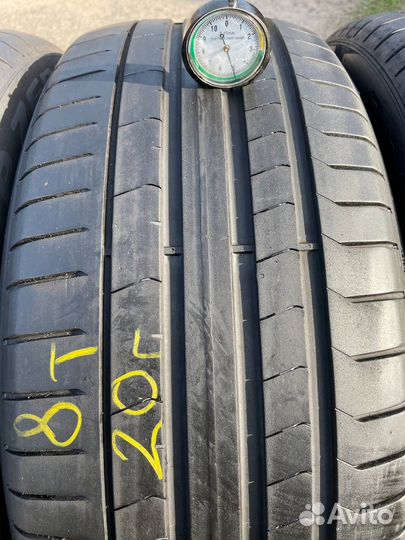 Pirelli P Zero PZ4 245/45 R20