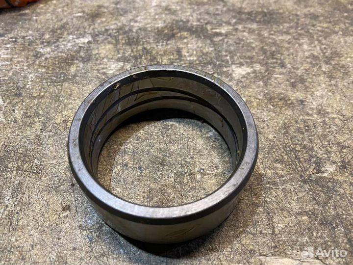 Втулка 262-7043