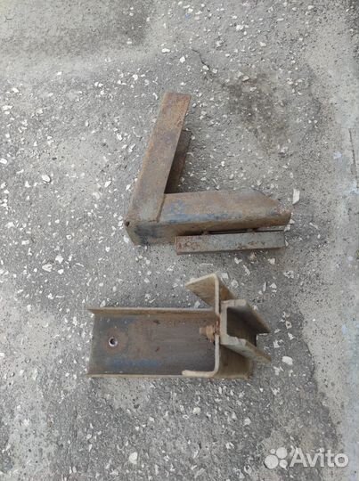 Кронштейн запасного колеса газель