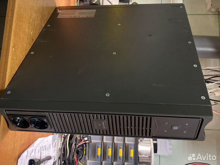 Инвертор 24в-220в 1500ва для грузовиков