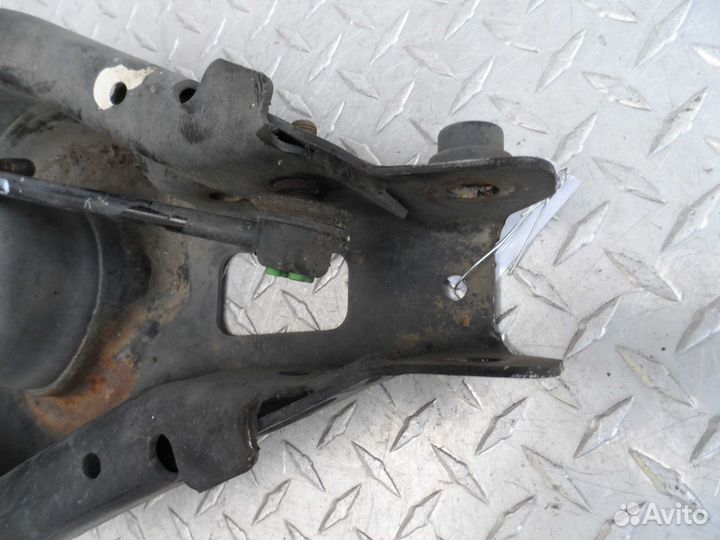 Рычаг задний правый нижний Honda Pilot 2