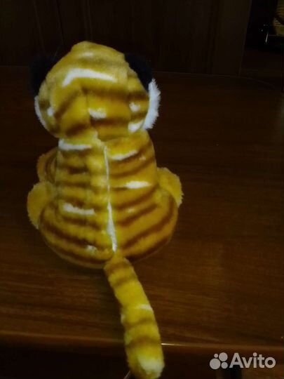 Интерактивная игрушка тигренок