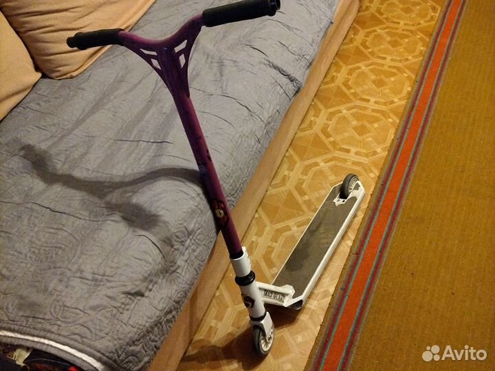 Трюковой самокат