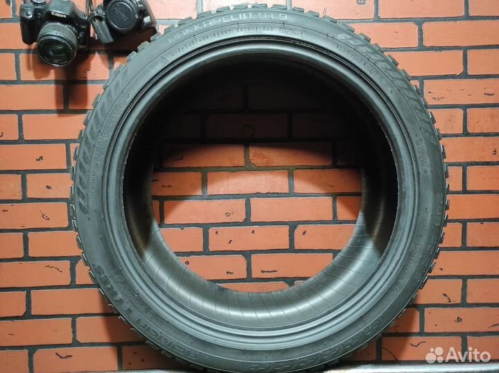 Nokian Tyres Hakkapeliitta 9 245/40 R19 98T